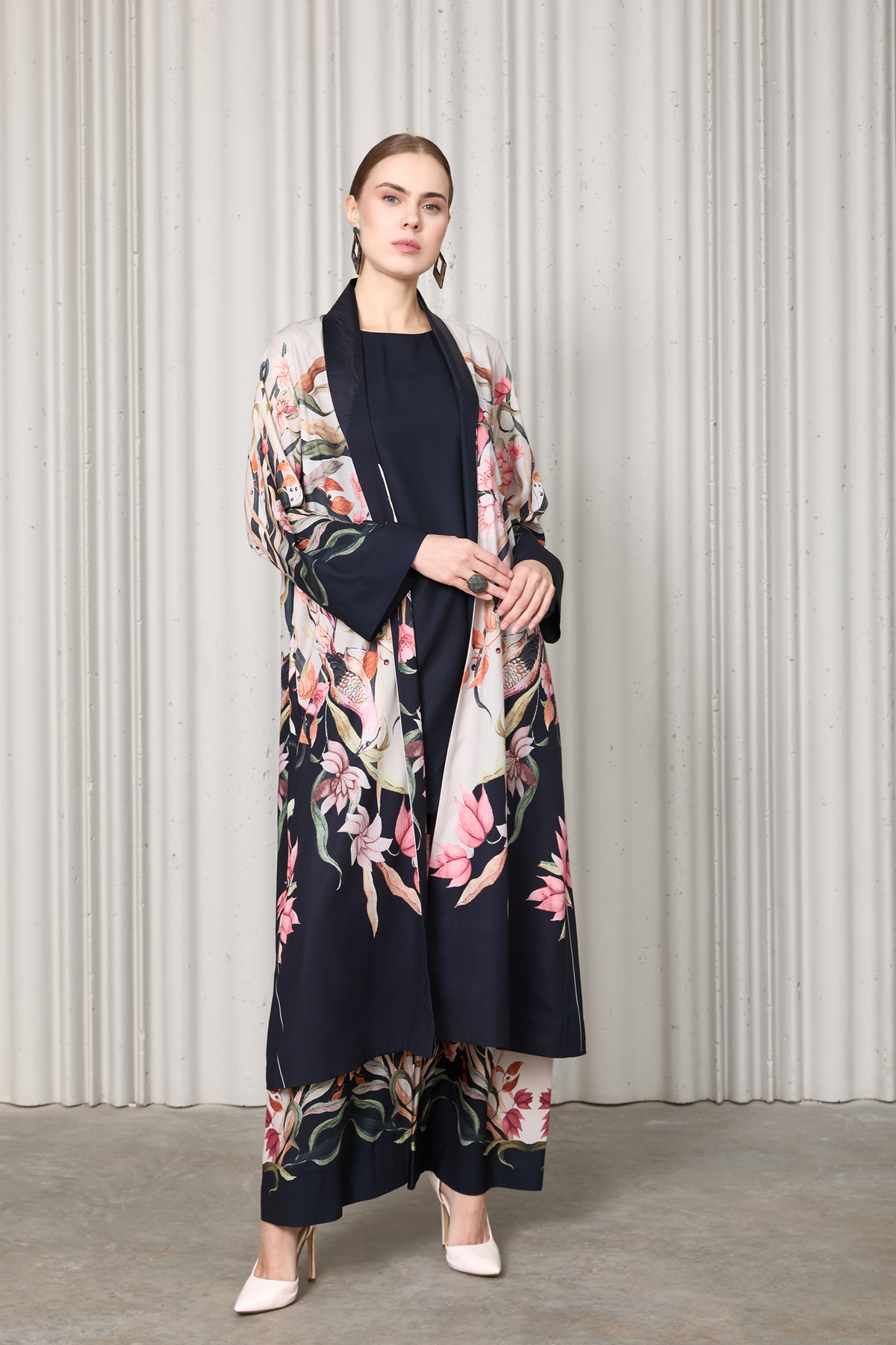 Noir Leaf ( Shrugh )